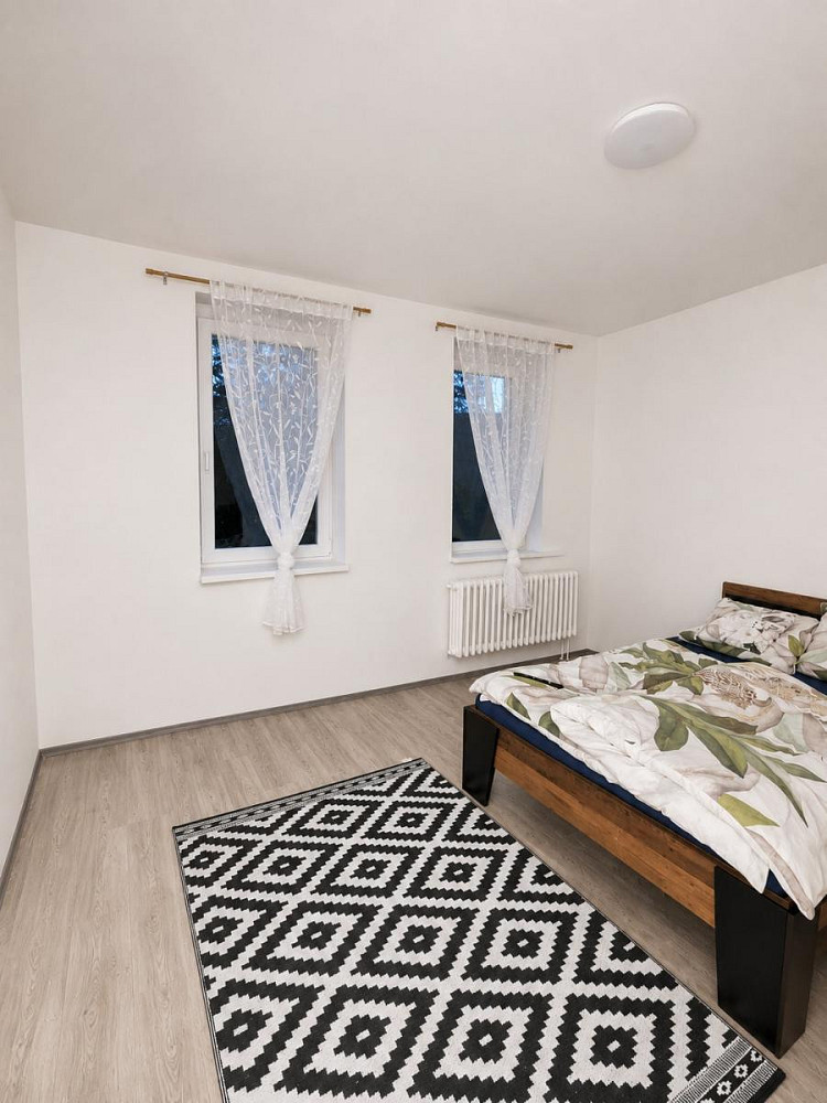 Pronájem bytu 2+1 53 m² — photo 2