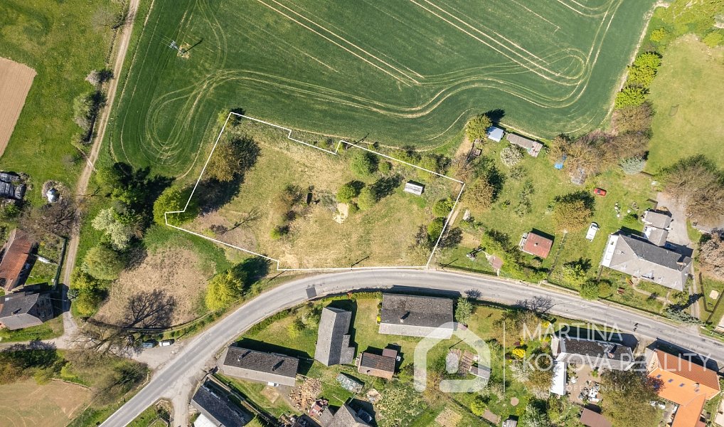 Prodej stavebního pozemku 3 031 m², Kluky – náhled fotky 3
