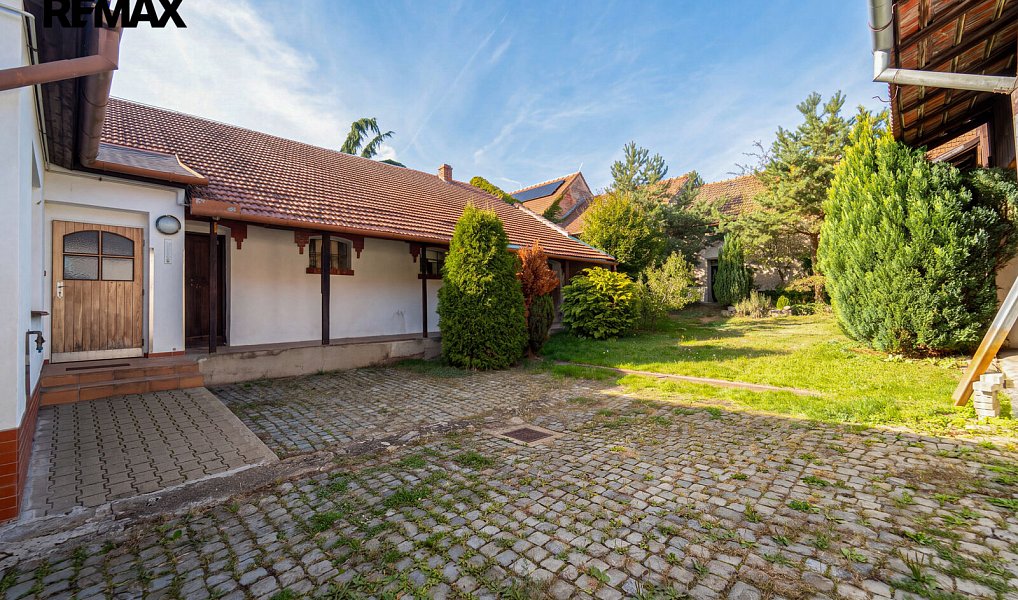 Prodej domu 427 m² s pozemkem 858 m², Brno – náhled fotky 29