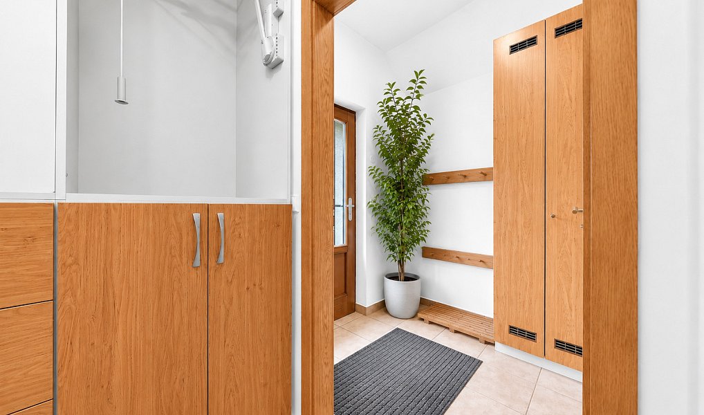 Prodej ubytovacího objektu 159 m², Horní Maršov – náhled fotky 5