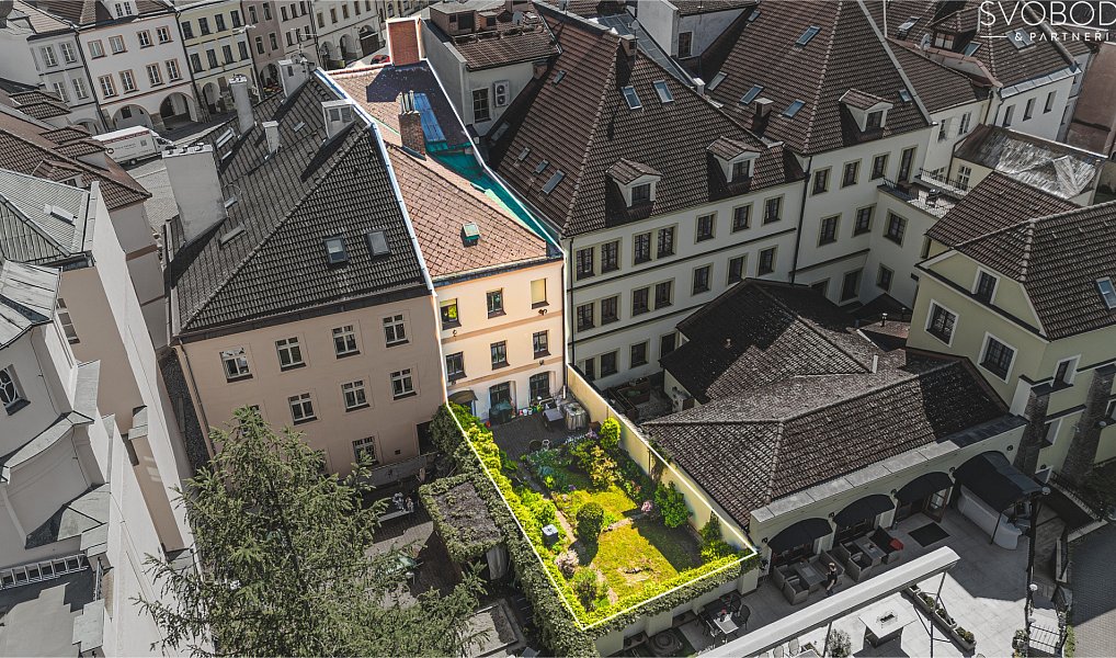 Prodej nájemního domu, činžáku 582 m², Hradec Králové – náhled fotky 2