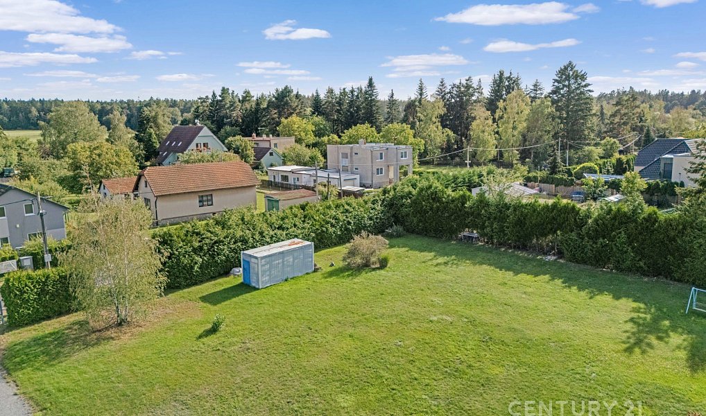 Prodej stavebního pozemku 850 m², Svojetice – náhled fotky 10
