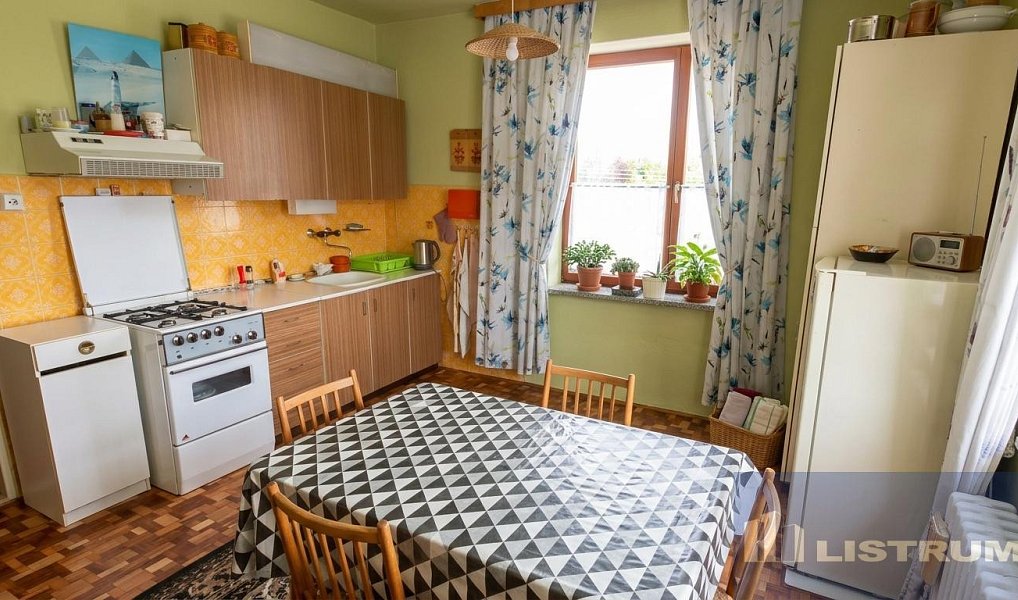 Prodej domu 320 m² s pozemkem 729 m², Český Těšín – náhled fotky 9