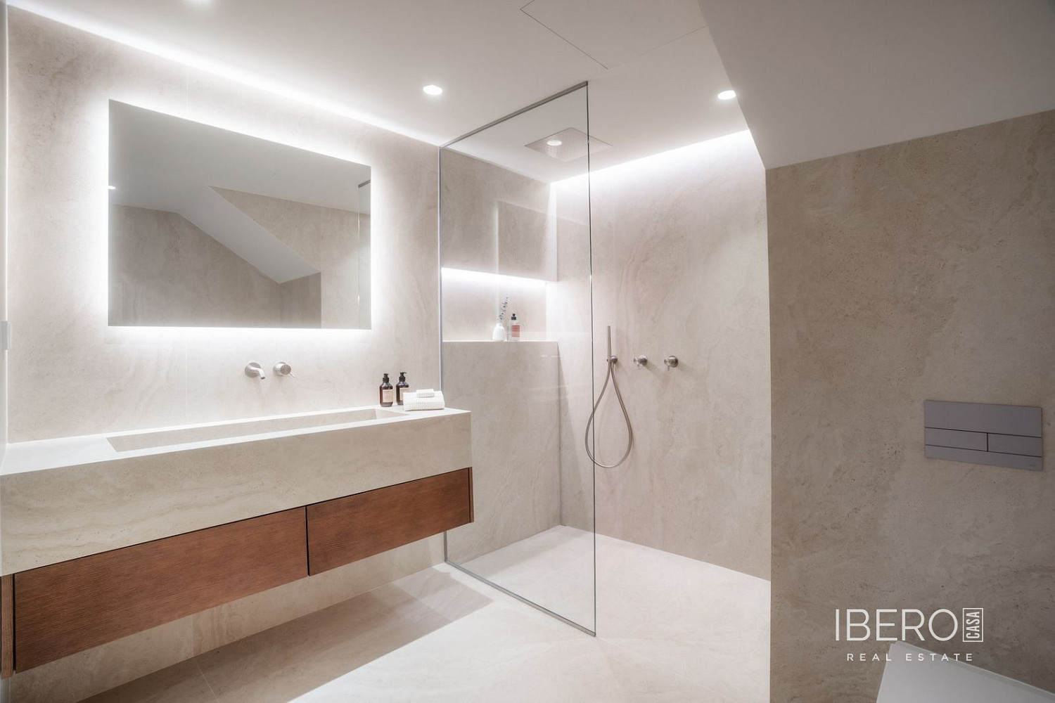 5+kk Apartment in Marbella, Nueva Andalucía - Més