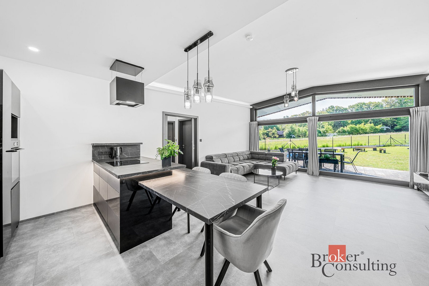 Prodej domu 137 m² s pozemkem 751 m² – fotografie 3
