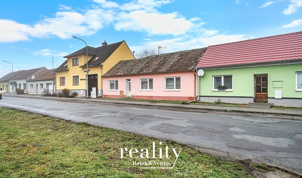 Prodej domu 110 m² s pozemkem 1 027 m², Hrabětice – náhled fotky 2