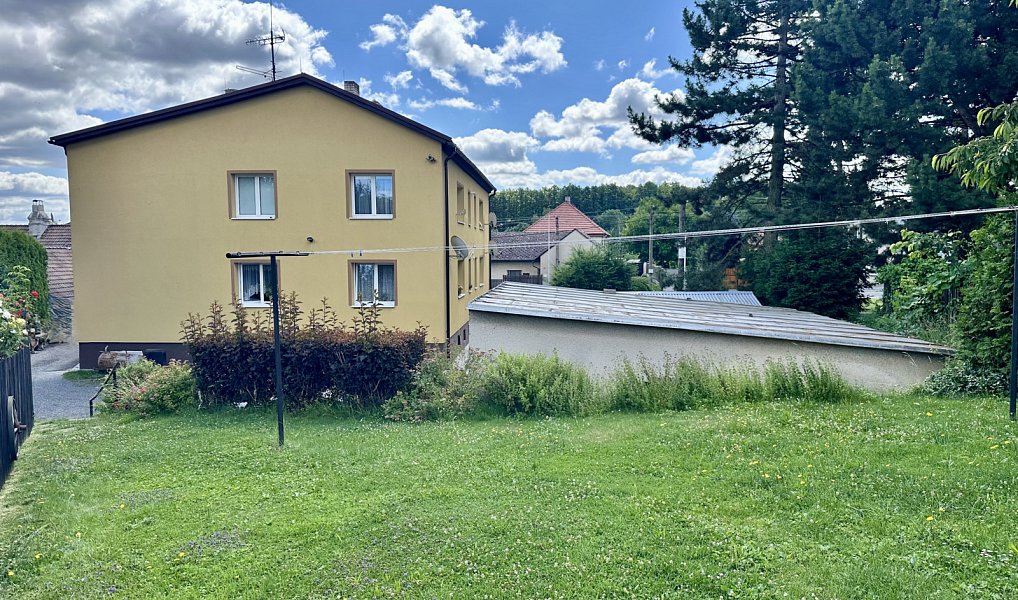 Prodej bytu 4+kk 72 m², Dubno – náhled fotky 13