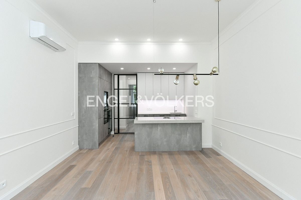 Pronájem bytu 3+kk 92 m² — photo 3