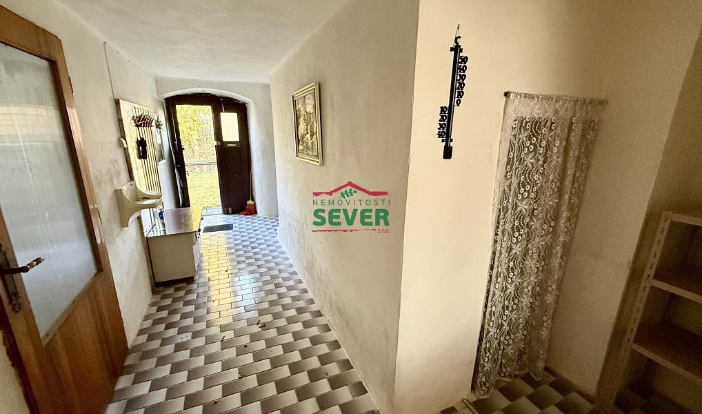 Prodej domu 300 m² s pozemkem 925 m², Čistá – náhled fotky 13