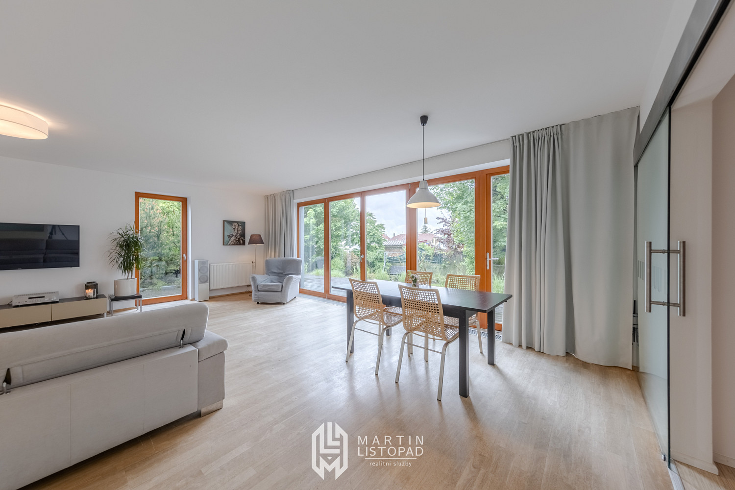 Prodej domu 196 m² s pozemkem 750 m² - Ansicht 6