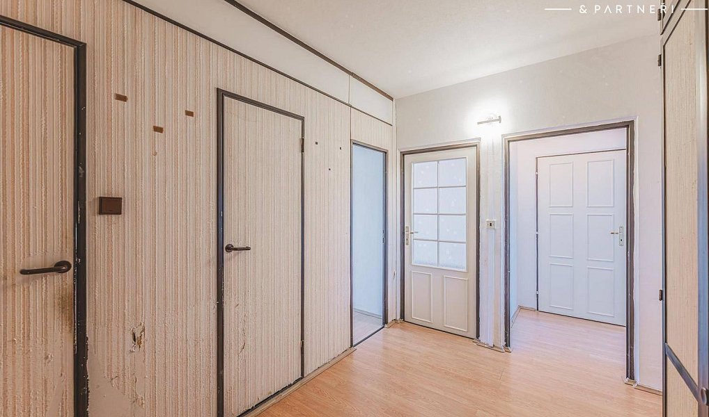Prodej bytu 3+1 99 m², Hradec Králové – náhled fotky 28