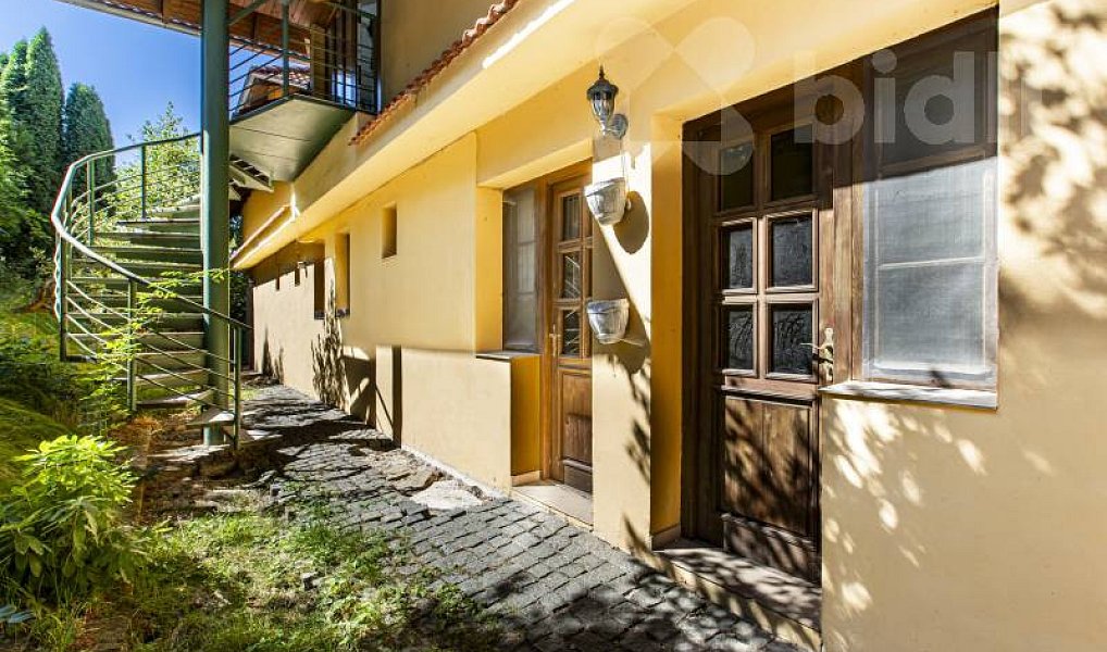 Prodej ubytovacího objektu 280 m², Lipno nad Vltavou – náhled fotky 18