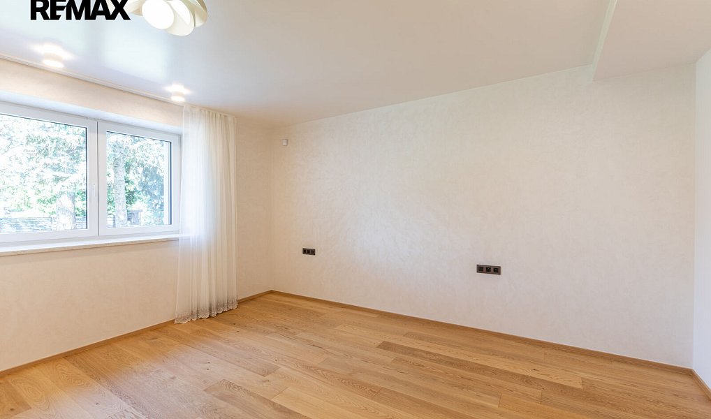Prodej domu 244 m² s pozemkem 810 m², Praha – náhled fotky 8