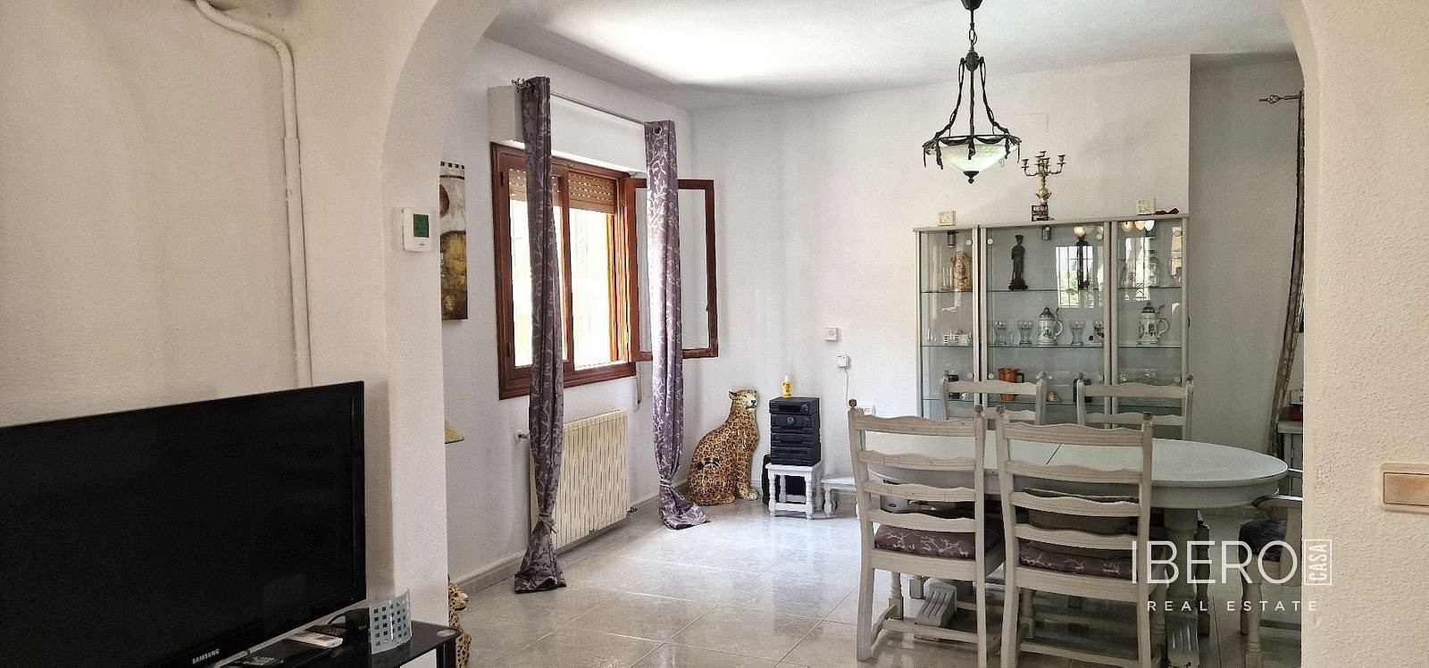 Prodej domu 250 m² s pozemkem 800 m² - Widok 6