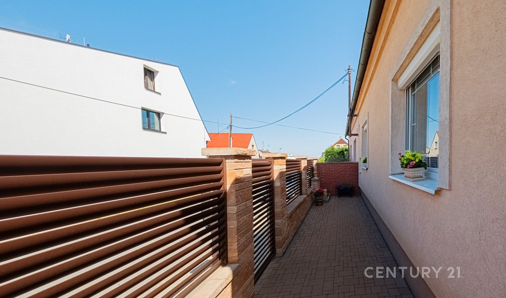 Prodej domu 145 m² s pozemkem 312 m², Kladno – náhled fotky 26