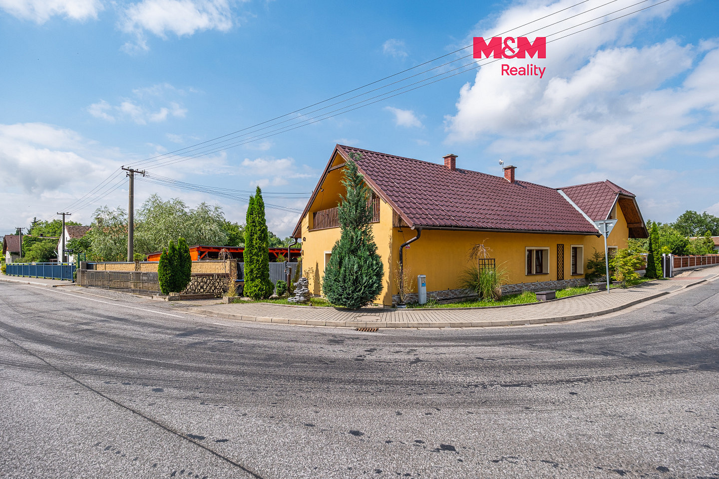 Prodej domu 267 m² s pozemkem 574 m²