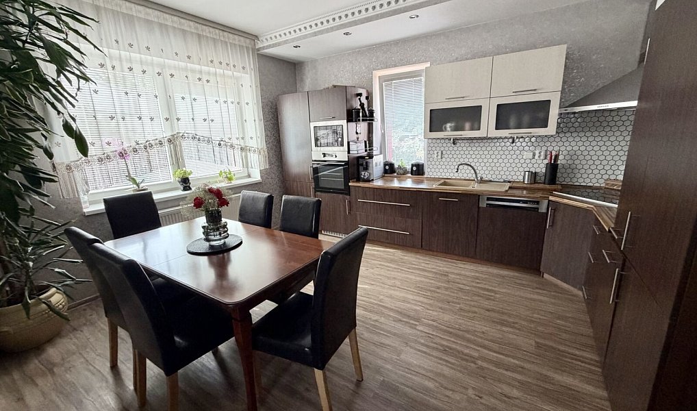 Prodej domu 219 m² s pozemkem 456 m², Mladá Boleslav – náhled fotky 5