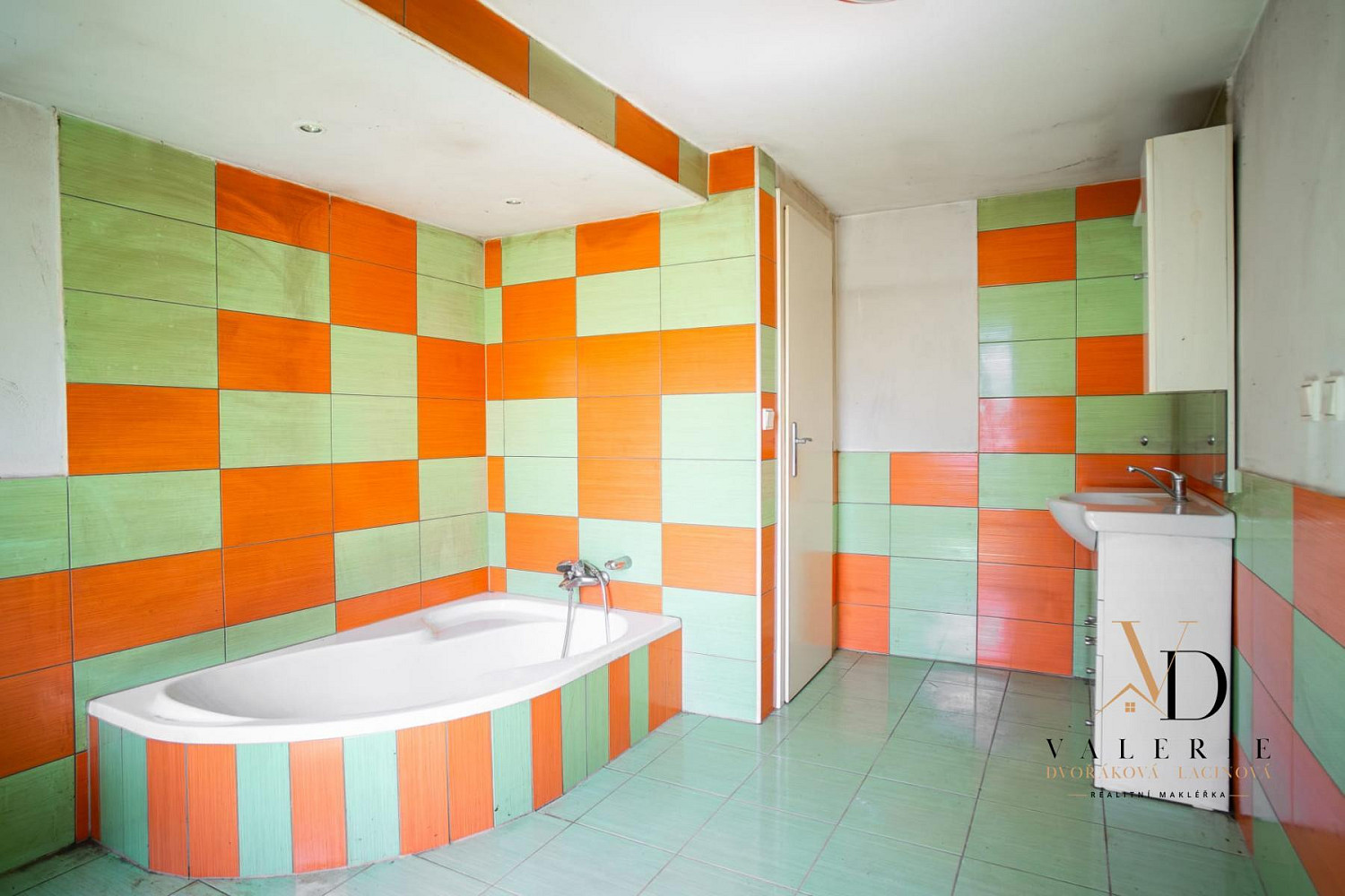 Prodej chaty/chalupy 62 m² s pozemkem 933 m² – fotografie 5