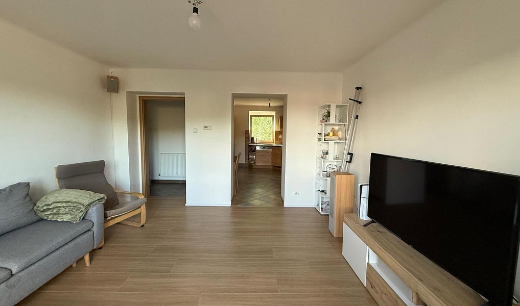 Prodej bytu 3+1 100 m², Praha – náhled fotky 3