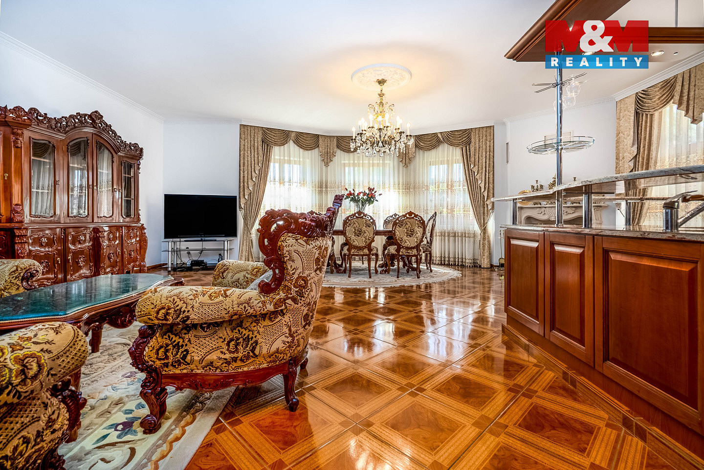 Prodej domu 269 m² s pozemkem 673 m² – fotografie 4
