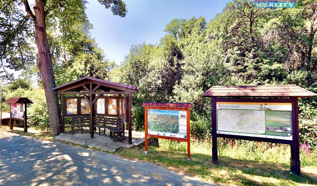 Prodej stavebního pozemku 3 377 m², Podhradí – náhled fotky 4