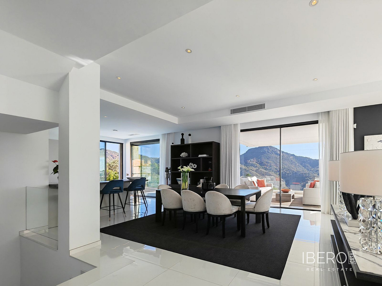 House in Benahavís, La Cocha, Costa del Sol Occidental - Més