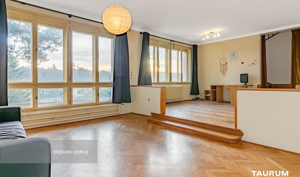 Prodej domu 329 m² s pozemkem 1 052 m², Manětín – náhled fotky 7