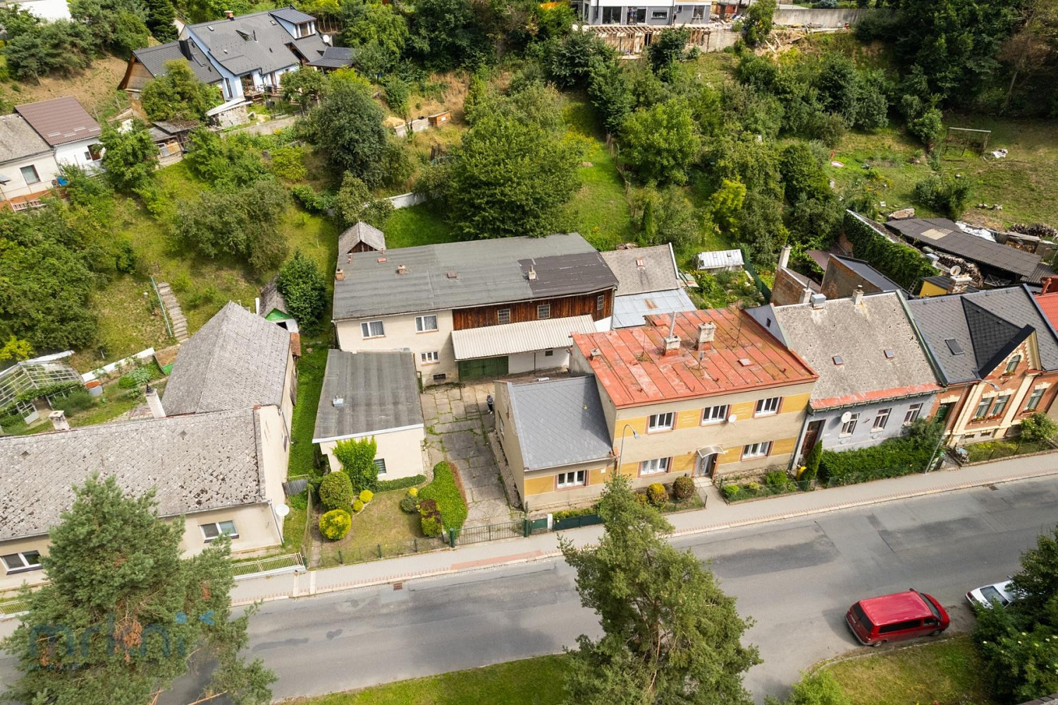 Prodej domu 340 m² s pozemkem 768 m² – pohled 6