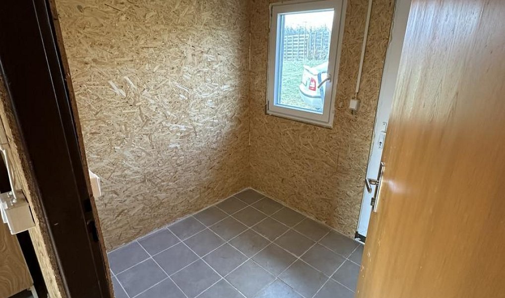 Prodej chaty/chalupy 47 m² s pozemkem 604 m², Ledce – náhled fotky 24