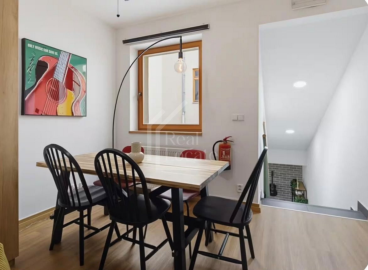 Pronájem bytu 1+kk 25 m² – fotografie 3