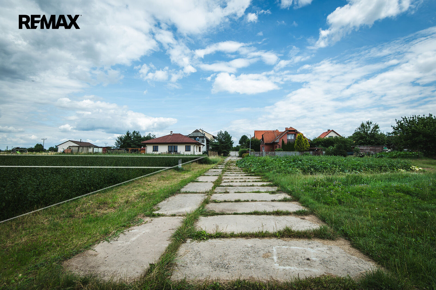 Prodej stavebního pozemku 801 m² – fotografie 5