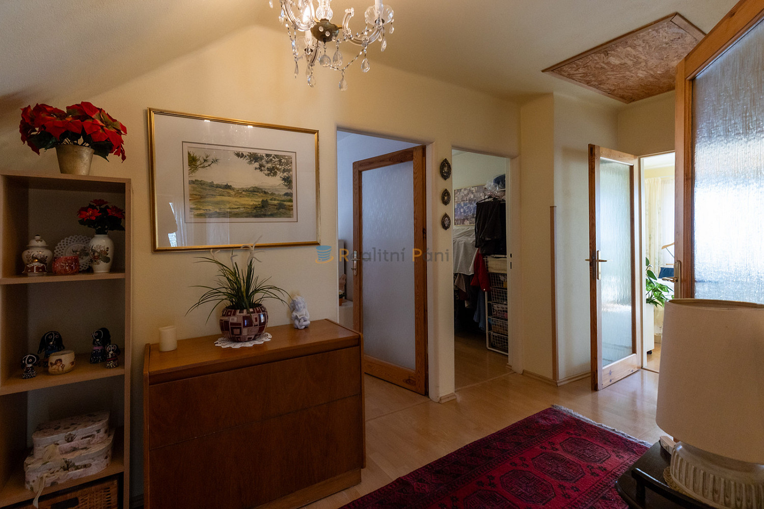 Prodej domu 294 m² s pozemkem 708 m² — photo 4