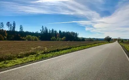 Prodej komerčního pozemku 1 354 m², Želetava - Šašovice, okres Třebíč