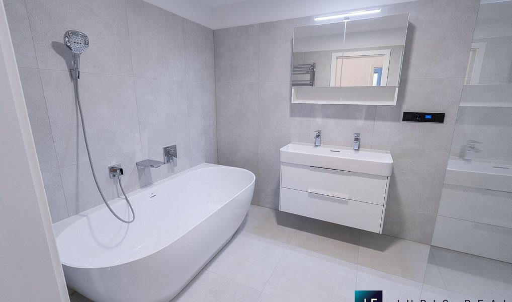 Prodej bytu 5+kk 113 m², Lysá nad Labem – náhled fotky 18