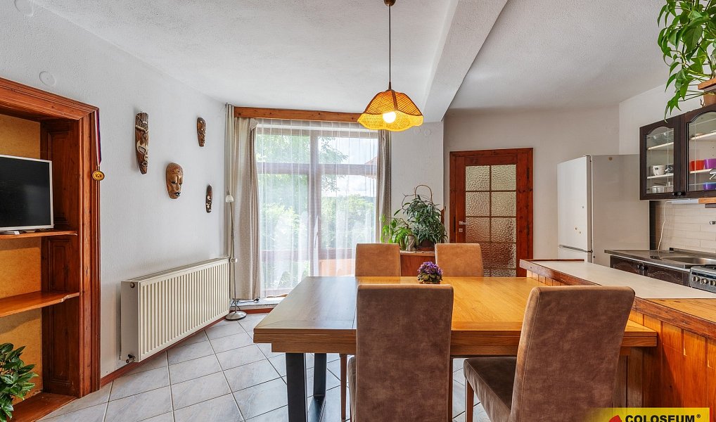 Prodej domu 150 m² s pozemkem 322 m², Znojmo – náhled fotky 6