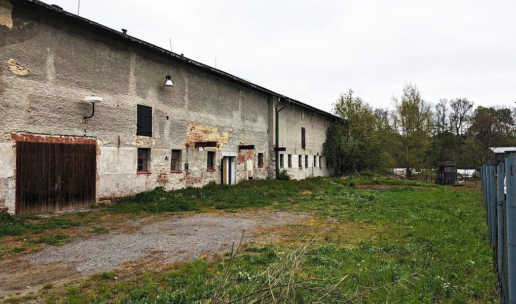 Prodej výrobních prostor 1 900 m², Svijanský Újezd – náhled fotky 17