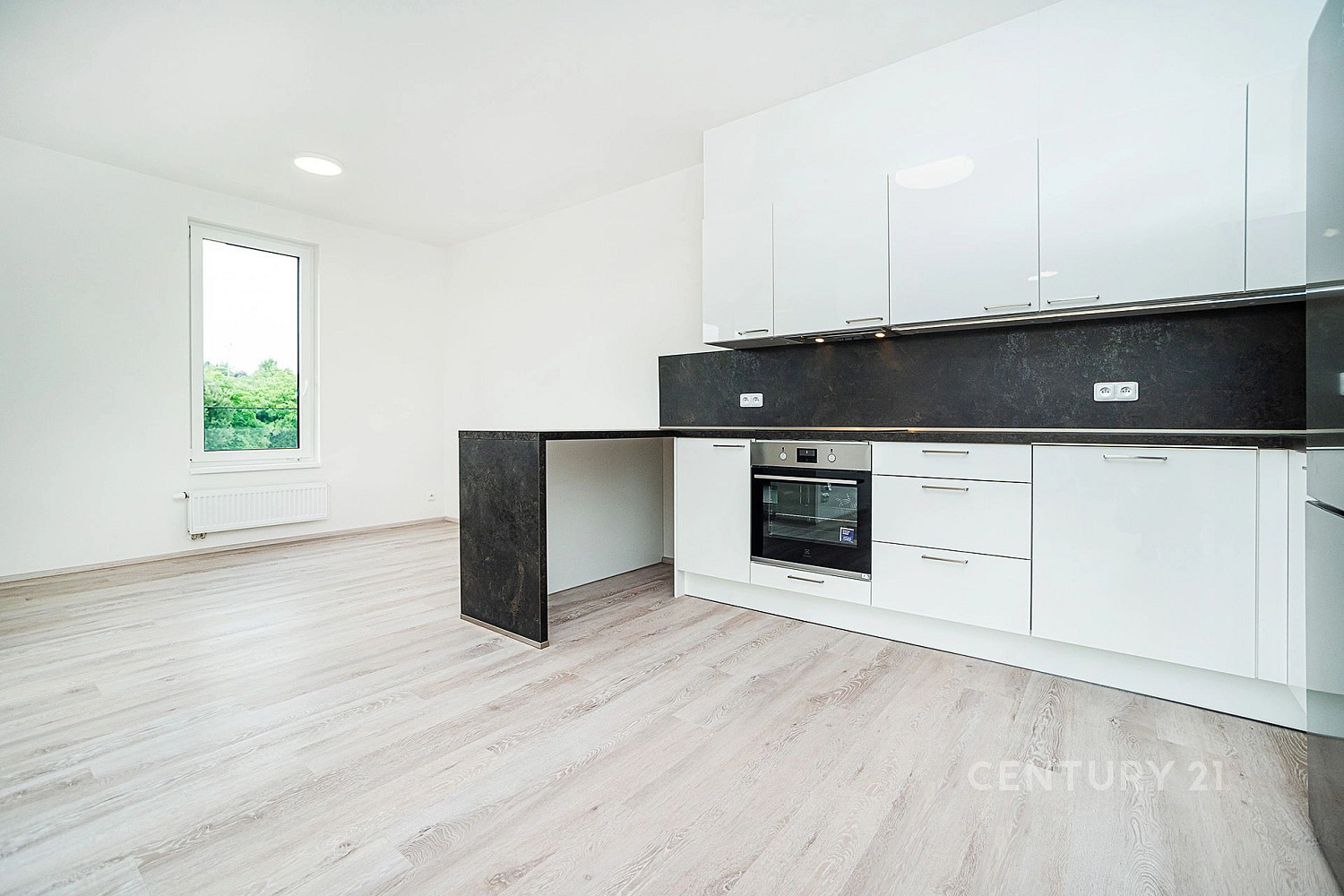 Διαμέρισμα 2 δωματίων, 87 m²