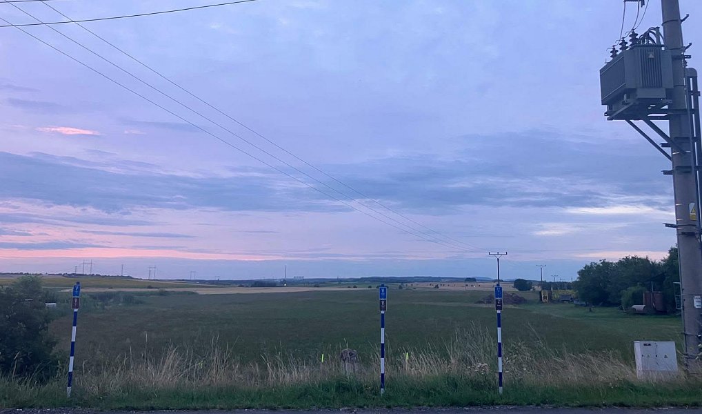 Prodej stavebního pozemku 2 670 m², Bělušice – náhled fotky 3