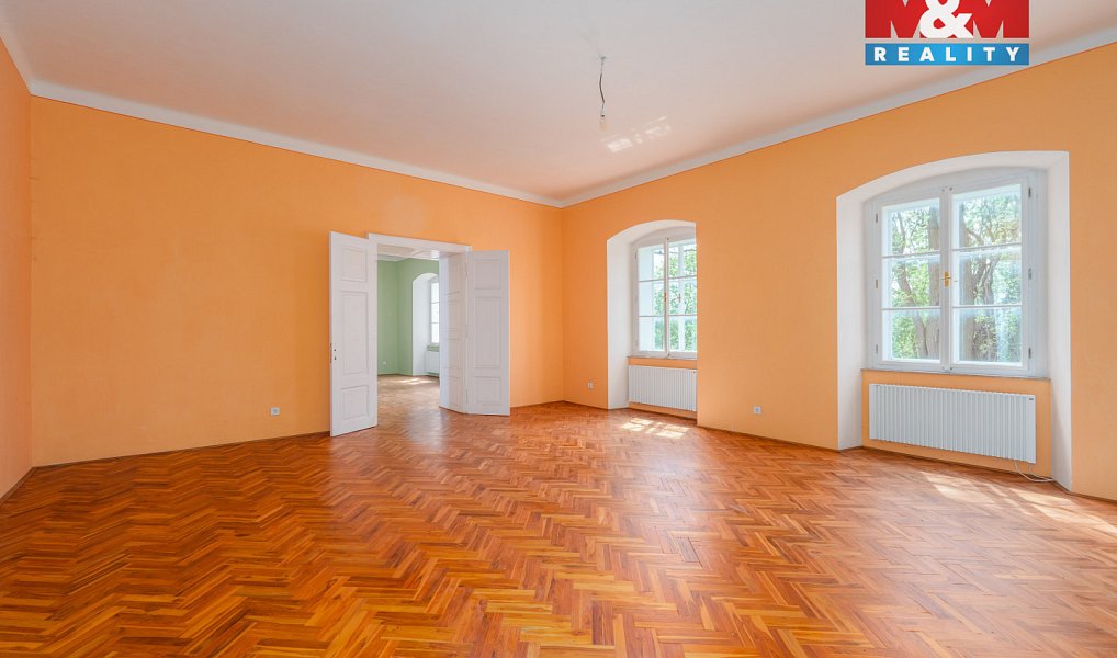 Prodej domu 963 m² s pozemkem 4 672 m², Dírná – náhled fotky 10