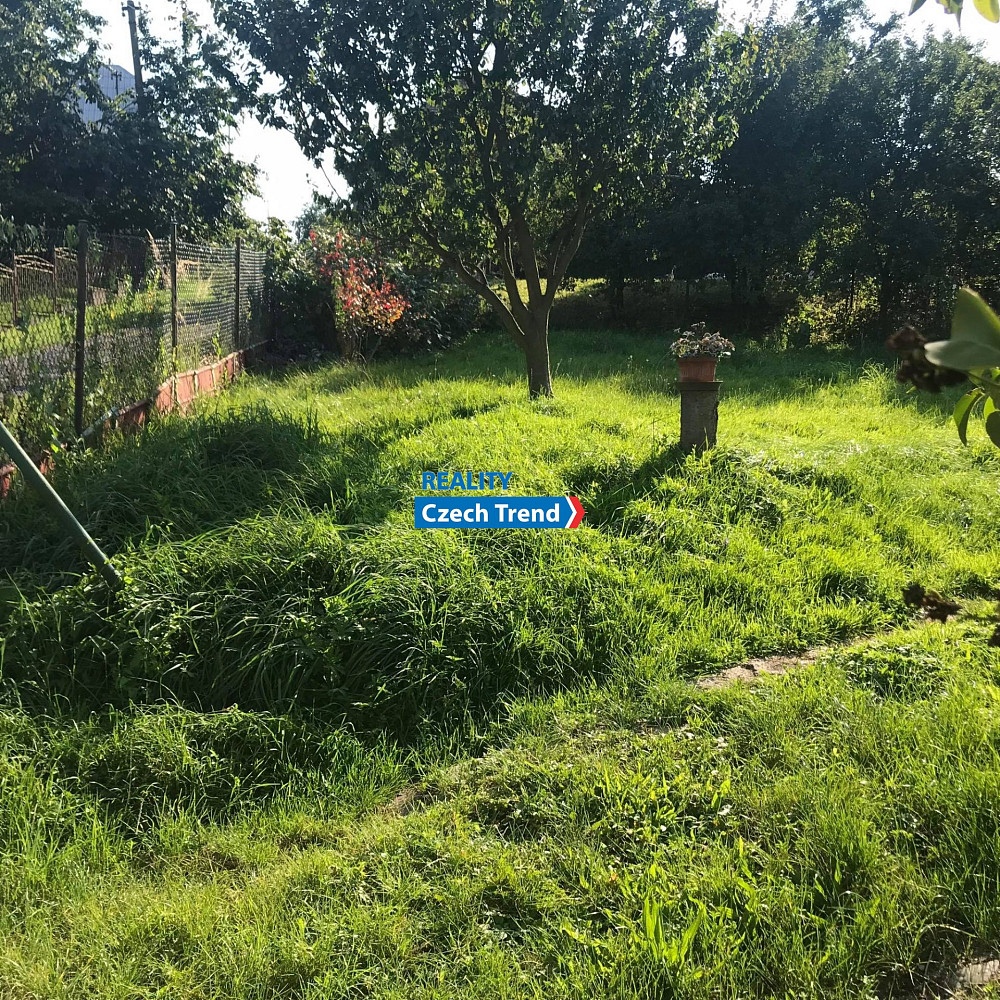 Prodej stavebního pozemku 541 m² – pohled 4