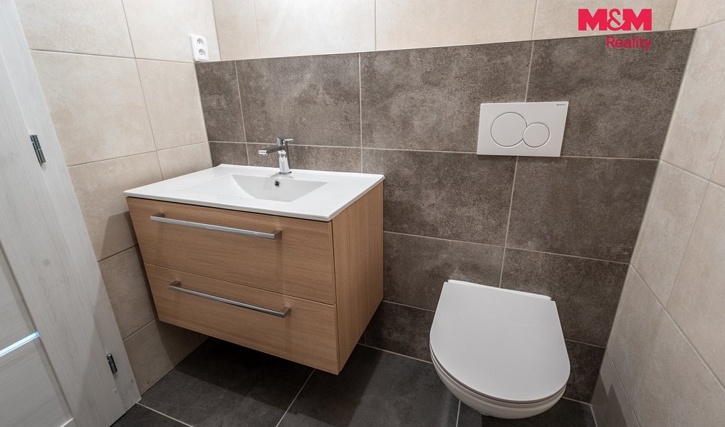 Prodej domu 116 m² s pozemkem 1 967 m², Česká Lípa – náhled fotky 23