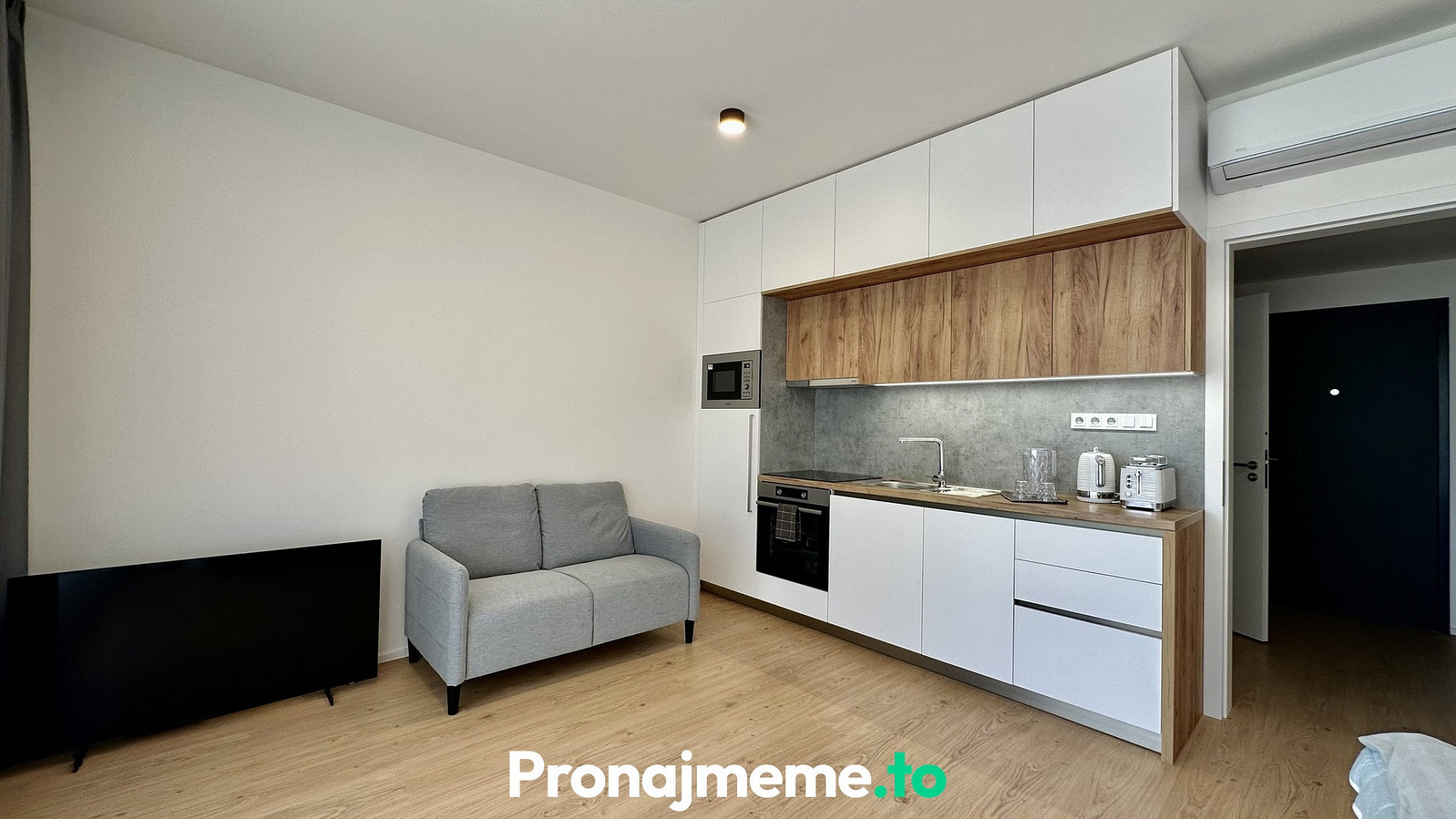 Pronájem bytu 1+kk 34 m²