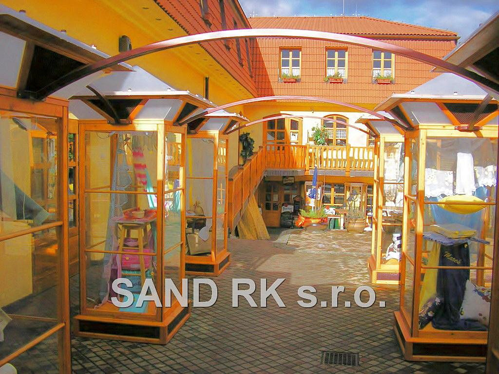 Pronájem komerčního objektu (jiného typu) 118 m²