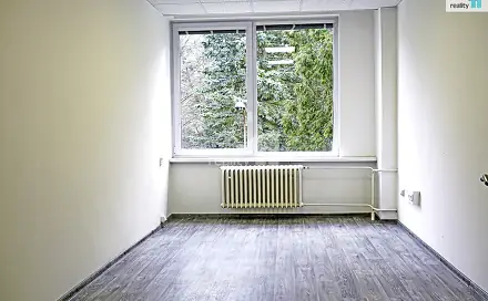 Pronájem kanceláře 18 m², Podolí, Ledeč nad Sázavou, okres Havlíčkův Brod