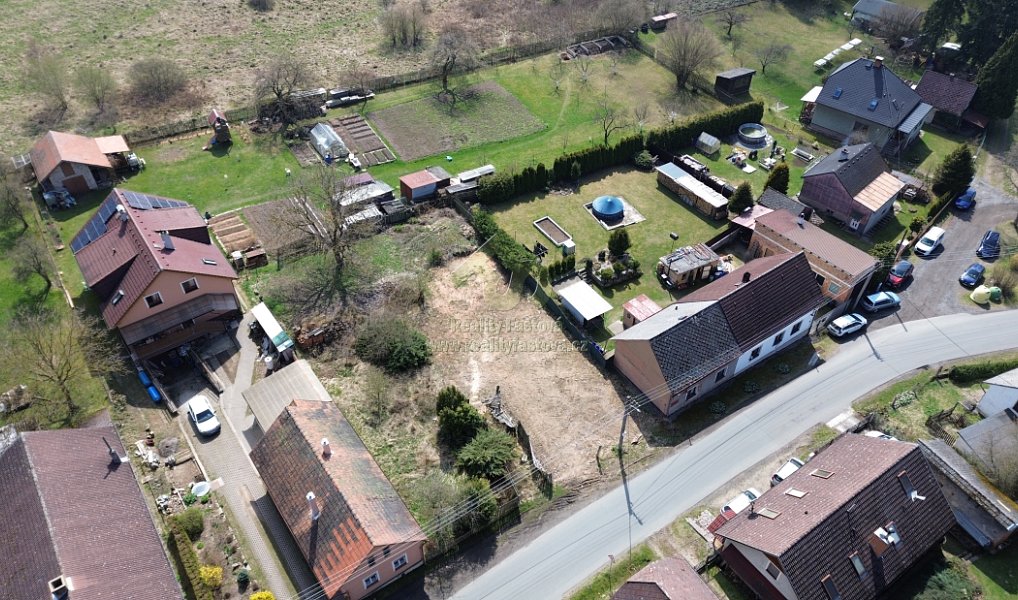 Prodej stavebního pozemku 914 m², Medový Újezd – náhled fotky 14