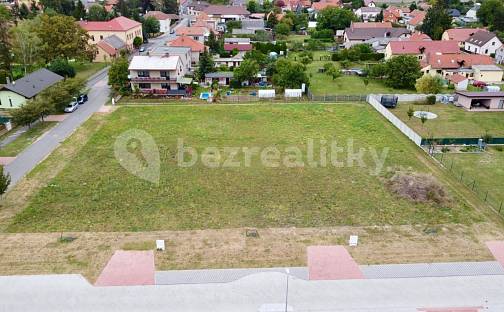 Prodej stavebního pozemku 851 m², Dvory, okres Nymburk