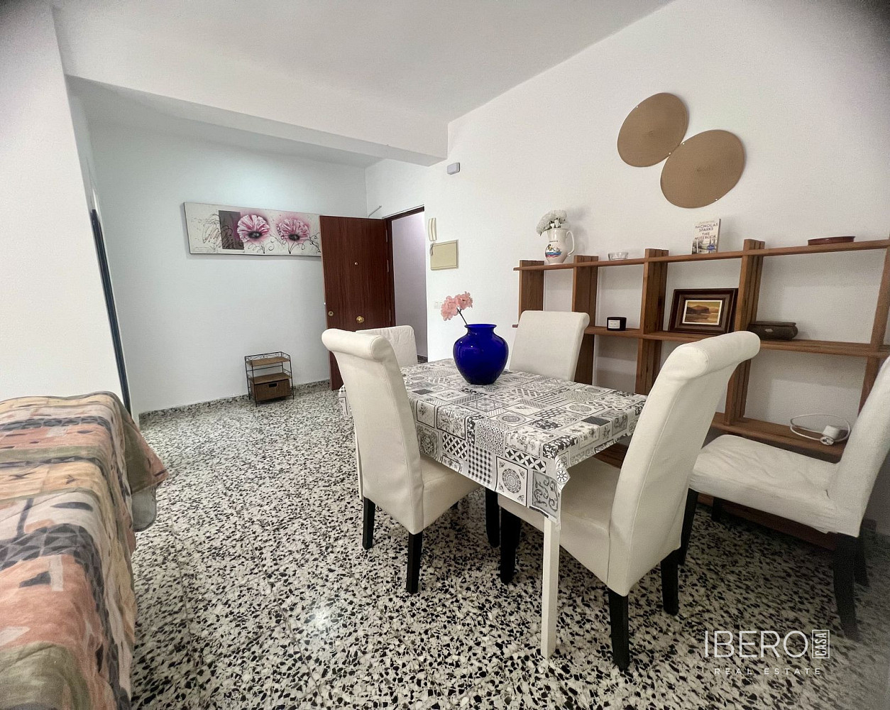 Piso 4+kk – Málaga, Centro Histórico, Centro - Más
