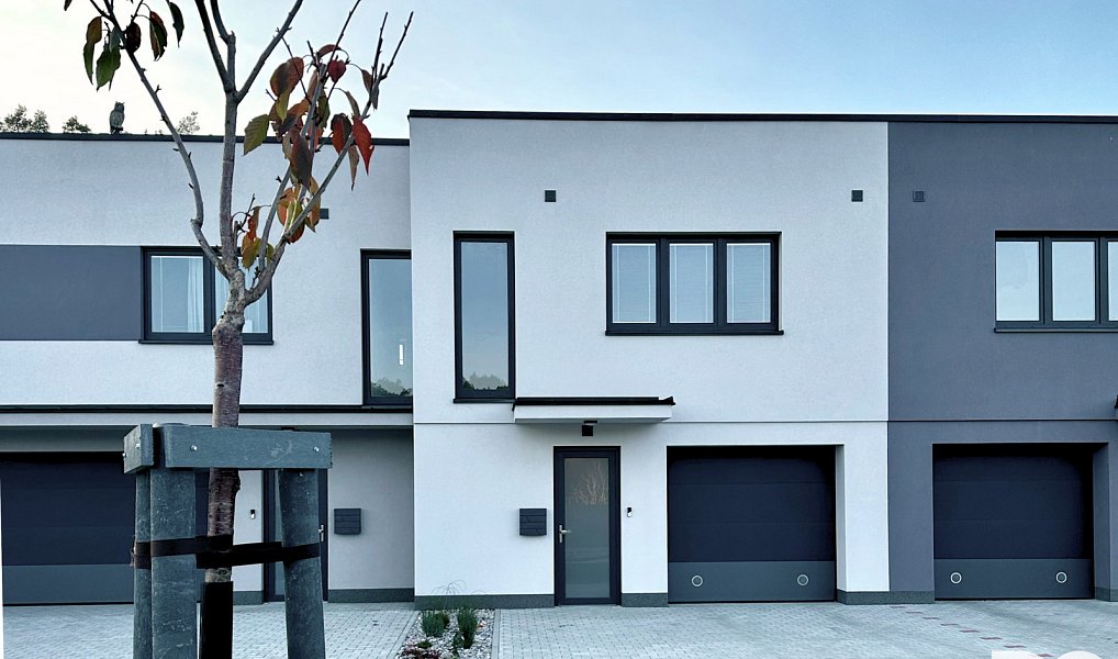 Prodej bytu 2+kk 125 m², Bělá pod Bezdězem – náhled fotky 2