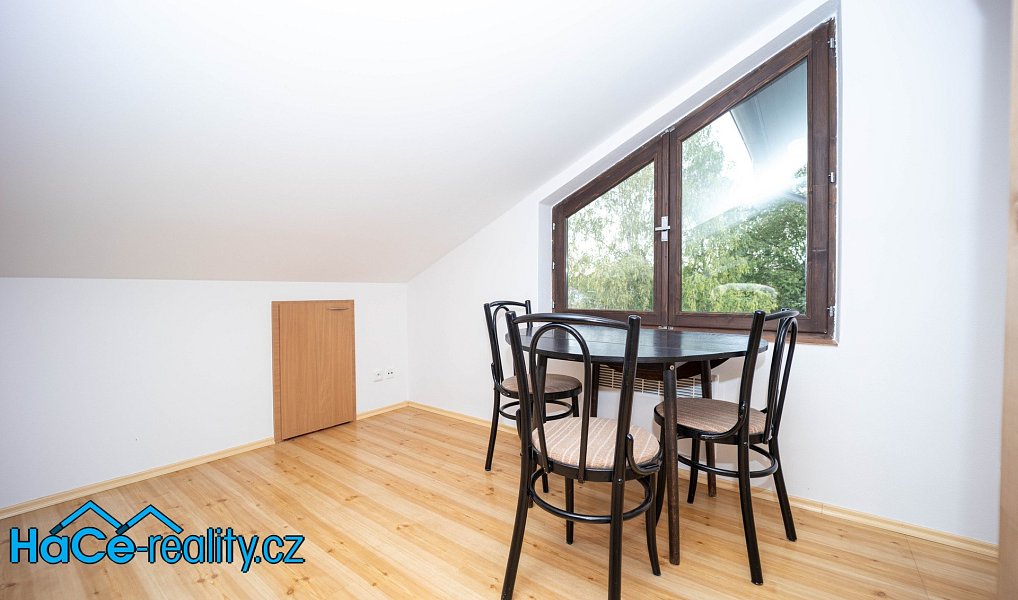 Pronájem bytu 2+kk 70 m², Hradec Králové – náhled fotky 6
