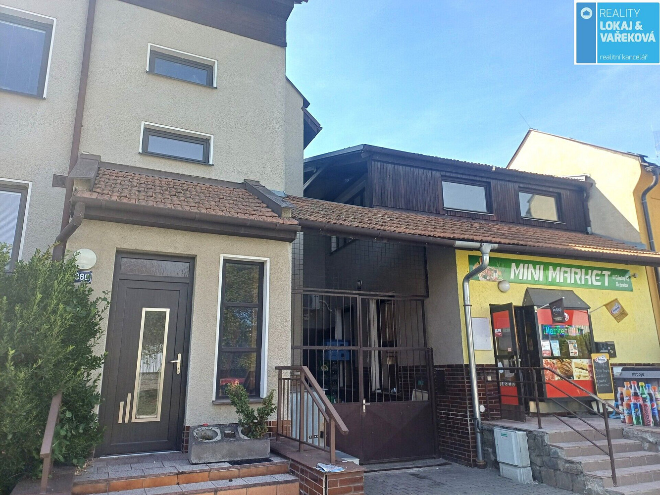 Prodej domu 230 m² s pozemkem 359 m² – fotografie 3
